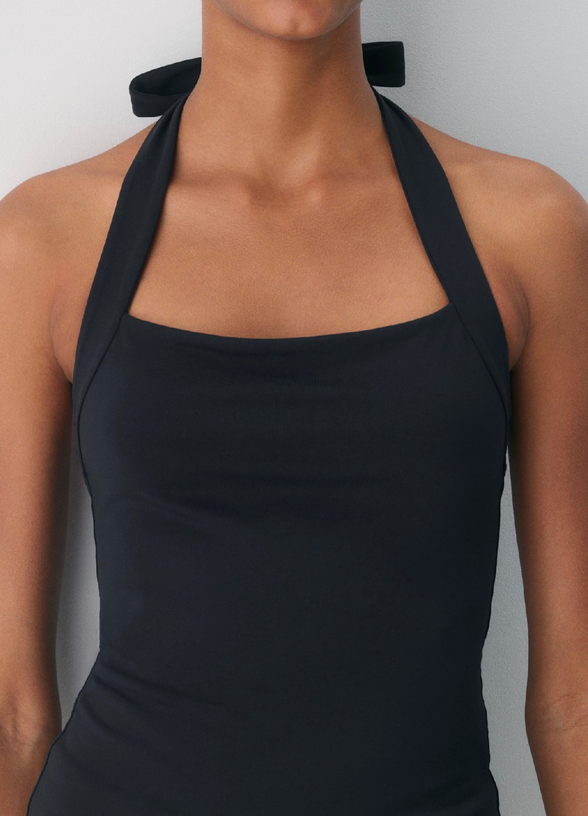 Contour Optimum Halter Top